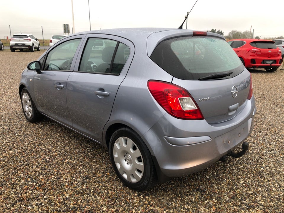 Opel Corsa 1,4 16V Enjoy 5d