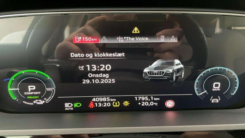 Audi Q8 e-tron 55 Prestige quattro 5d