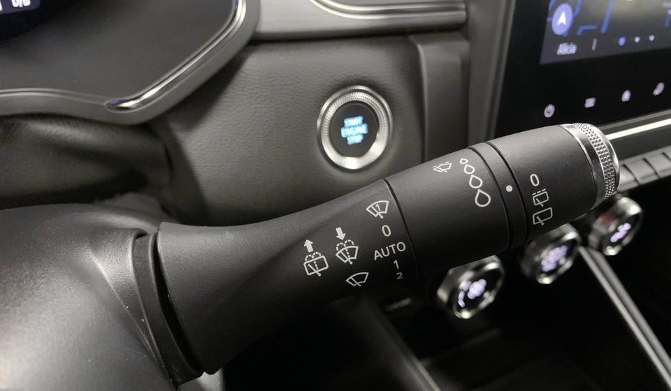 Renault Captur 1,6 E-Tech Intens 5d