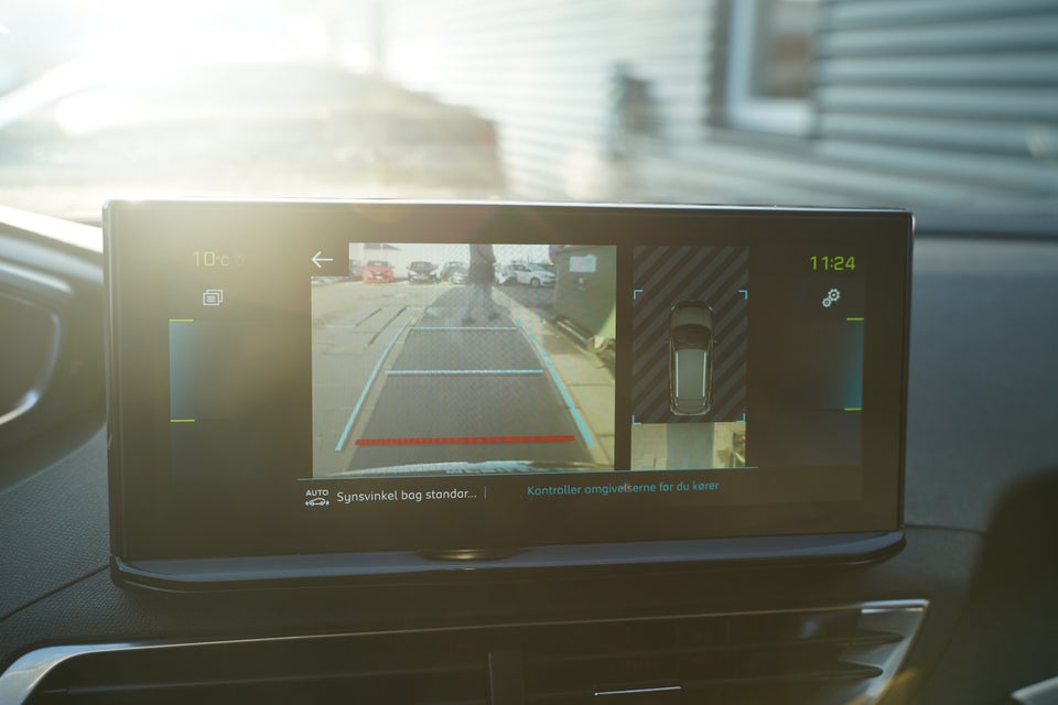 Peugeot 3008 1,6 Hybrid Allure Pack EAT8 5d