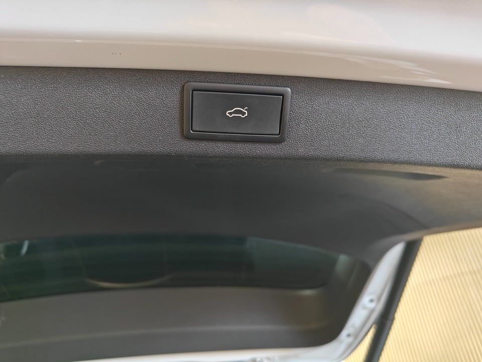 Skoda Enyaq 80 iV Plus Loft 5d
