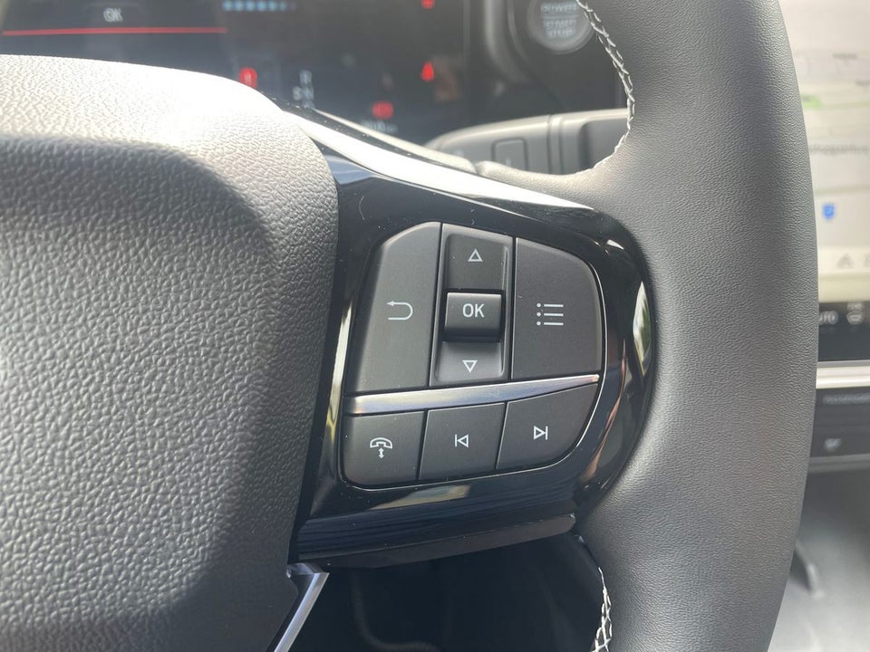 Ford Puma 43 Gen-E Select 5d