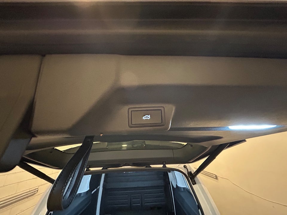 VW ID.Buzz 77 Cargo Comfort