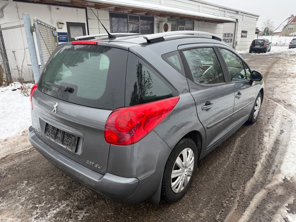 Peugeot 207 1,6 HDi 90 Comfort+ SW 5d