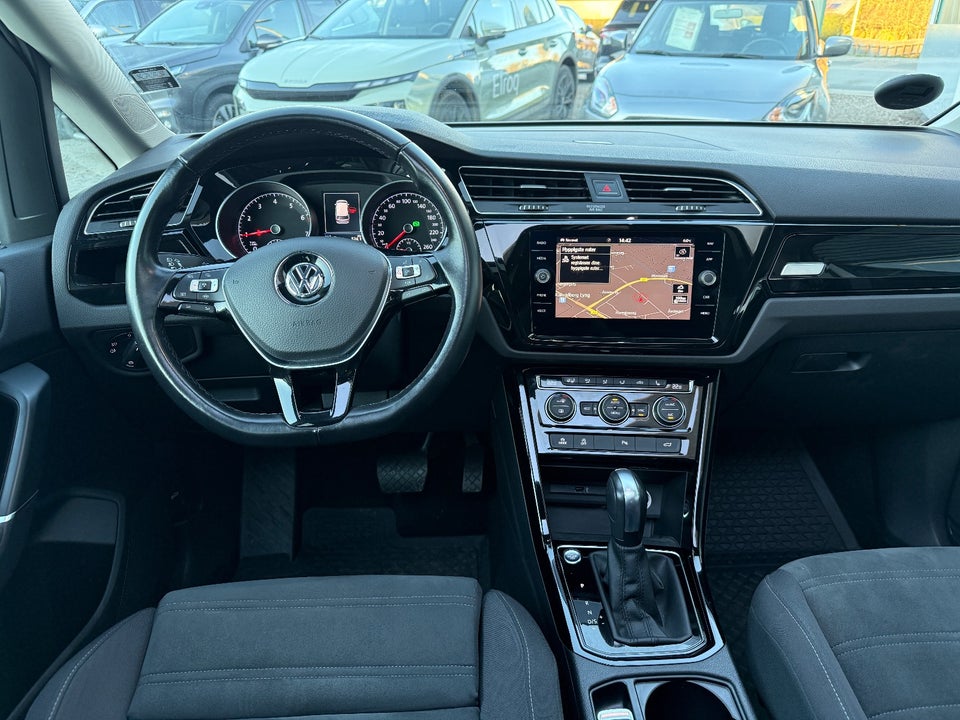 VW Touran 1,5 TSi 150 Highline DSG 7prs 5d