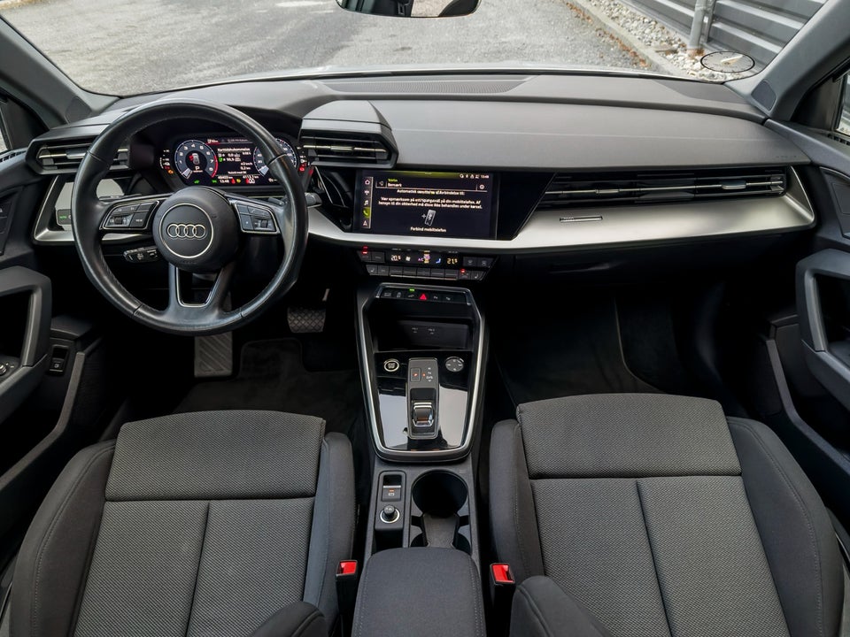 Audi A3 40 TFSi e Prestige Sportback S-tr. 5d