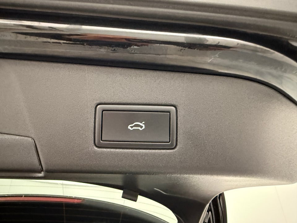 VW ID.4 77 Style 4Motion 5d