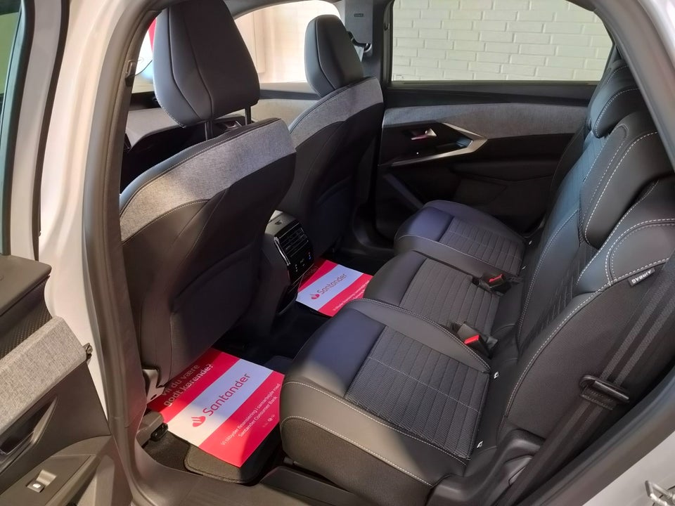 Peugeot e-5008 77 Allure Pack 7prs 5d