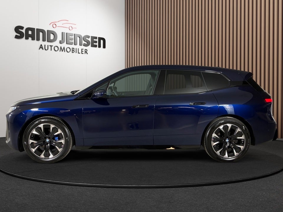 BMW iX xDrive45 M-Sport 5d