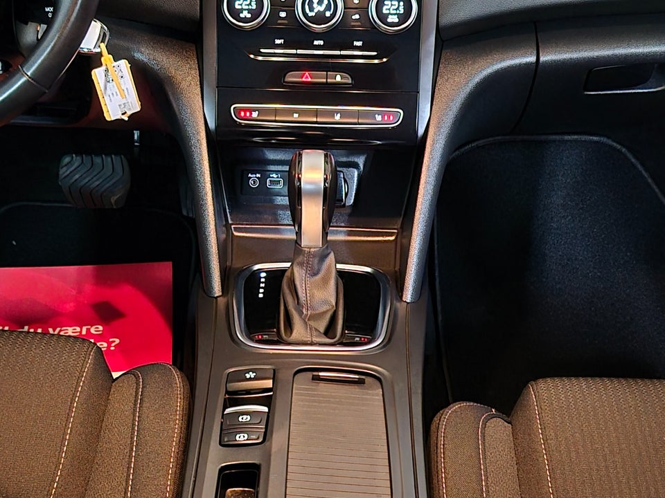 Renault Megane IV 1,6 E-Tech Zen Sport Tourer 5d