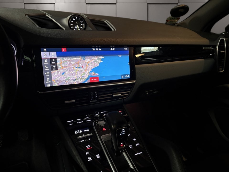 Porsche Cayenne 3,0 E-Hybrid Tiptr. 5d