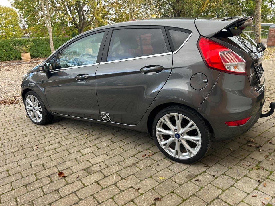 Ford Fiesta 1,0 SCTi 125 Titanium Van 5d
