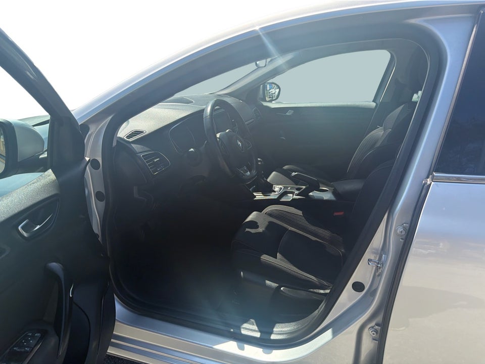 Renault Megane IV 1,2 TCe 130 Zen 5d