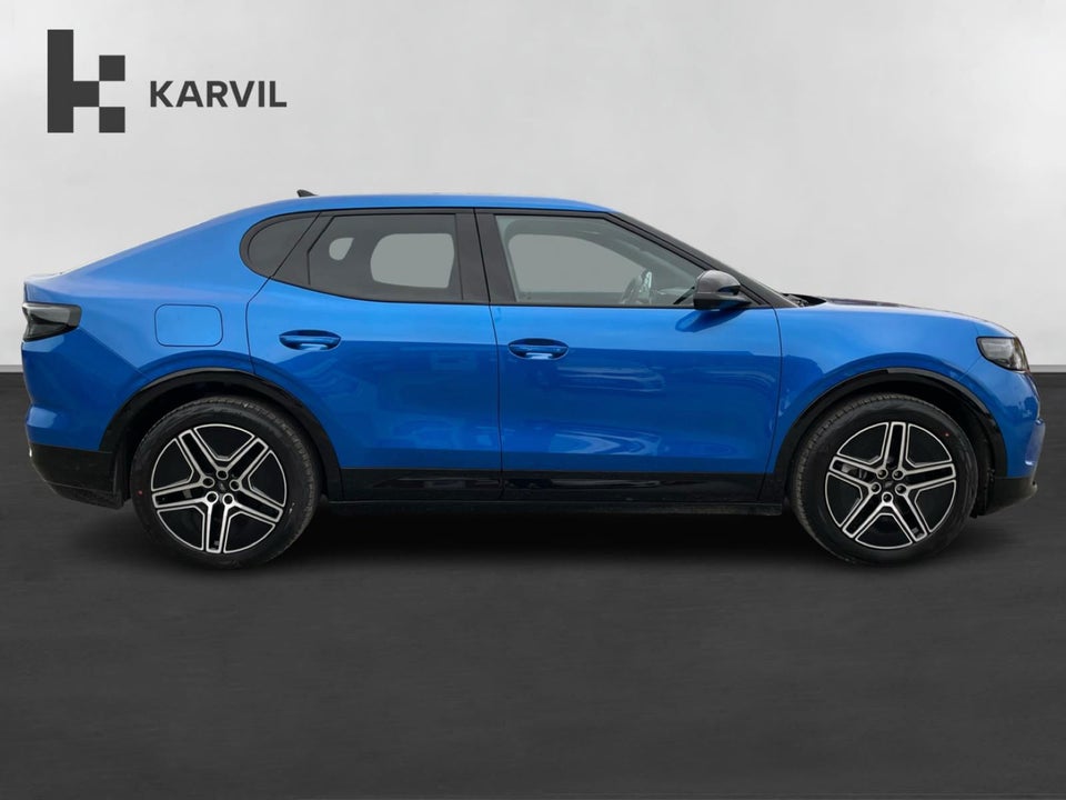 Ford Capri 82 Premium Extended Range 5d