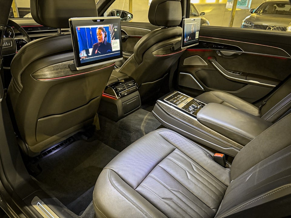 Audi A8 50 TDi quattro Tiptr. lang 4d