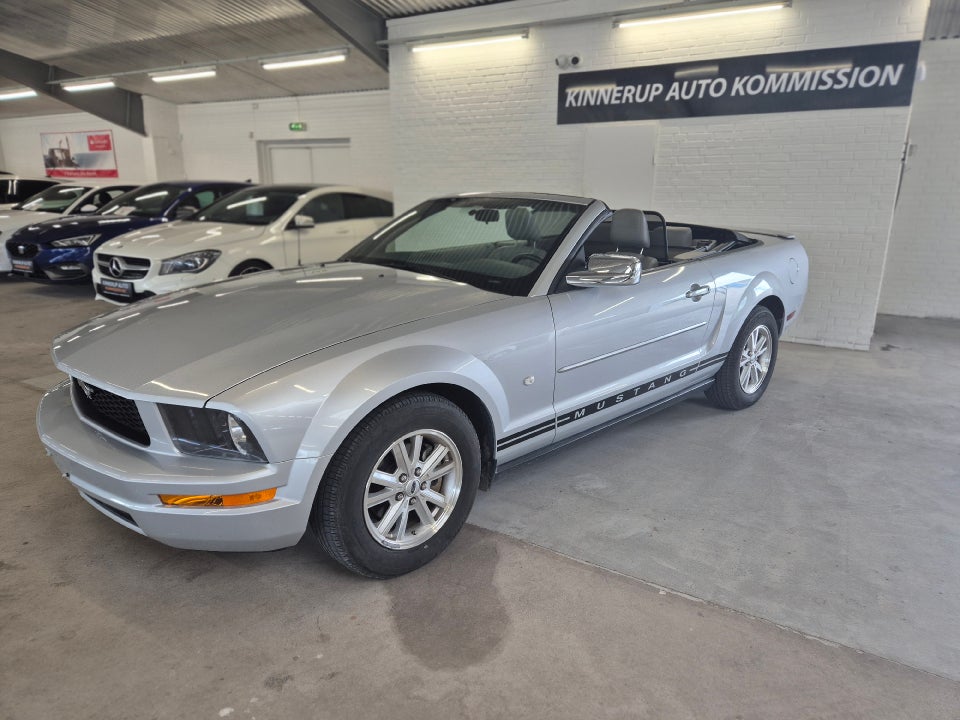 Ford Mustang 4,0 Cabriolet aut. 2d