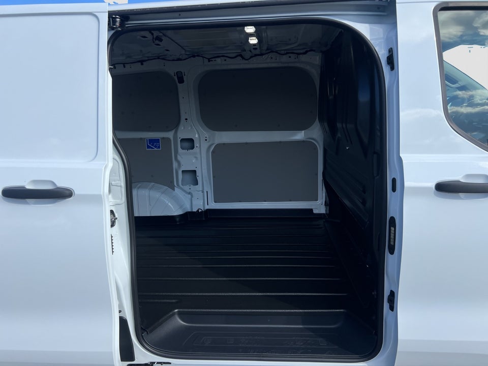 Ford E-Transit Custom 340L 64 Trend