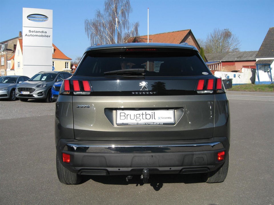 Peugeot 3008 1,2 e-THP 130 Allure 5d