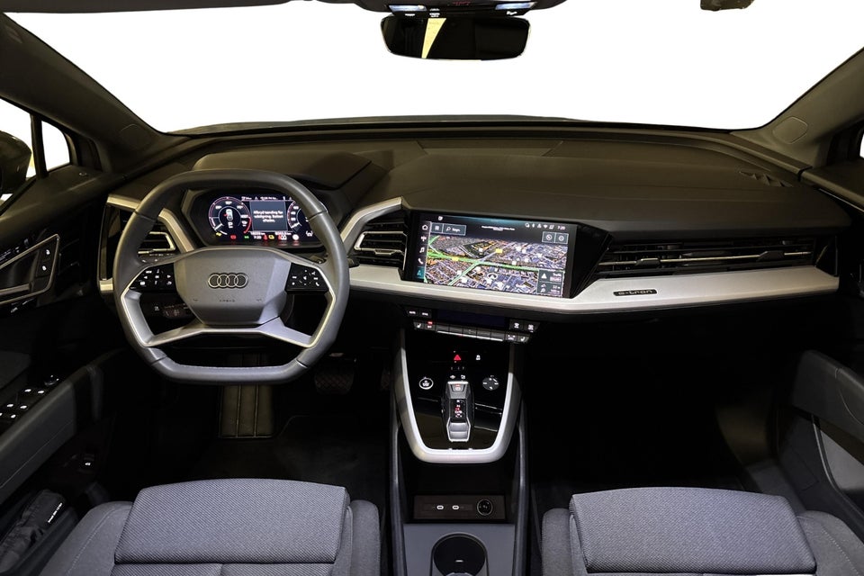 Audi Q4 e-tron 45 Progress 5d