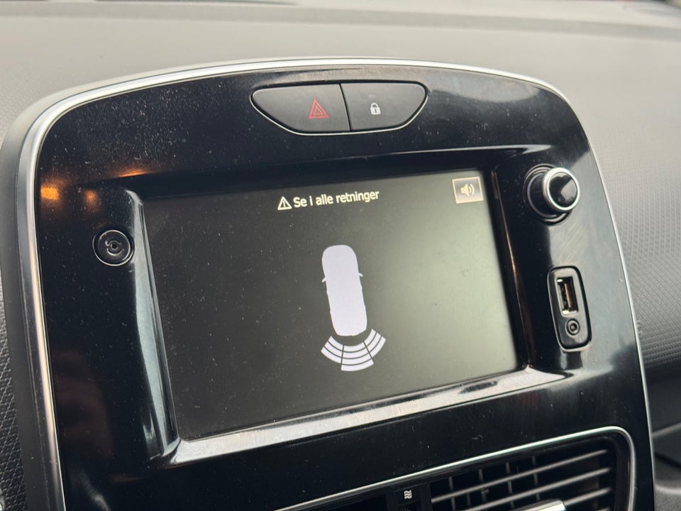 Renault Clio IV 0,9 TCe 90 GO! Sport Tourer 5d