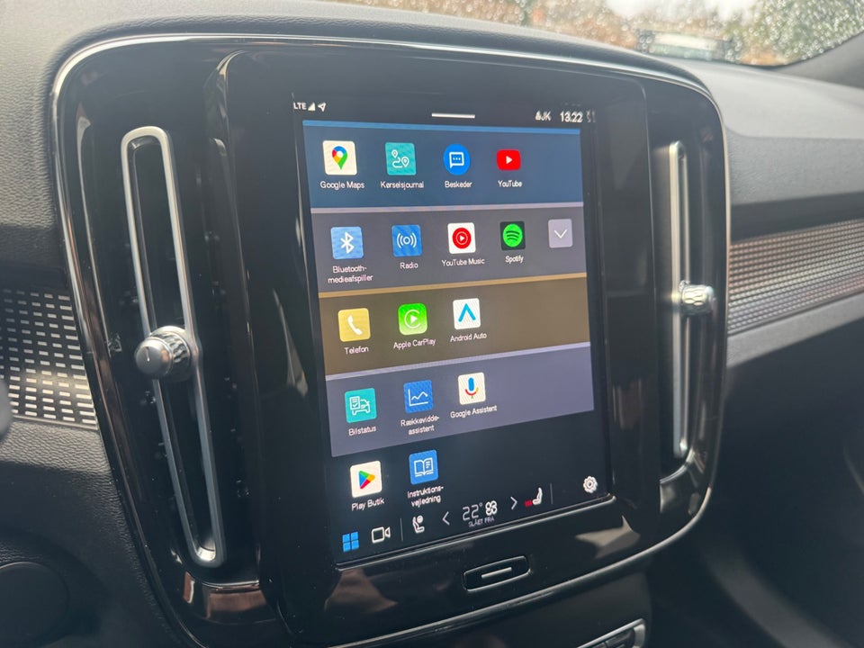 Volvo XC40 P8 ReCharge Twin Pro 5d