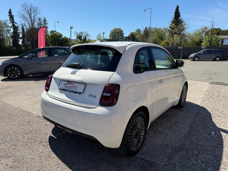 Fiat 500e 42 Icon 3d