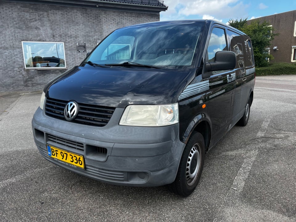 VW Transporter 1,9 TDi 85 Kassevogn kort 4d