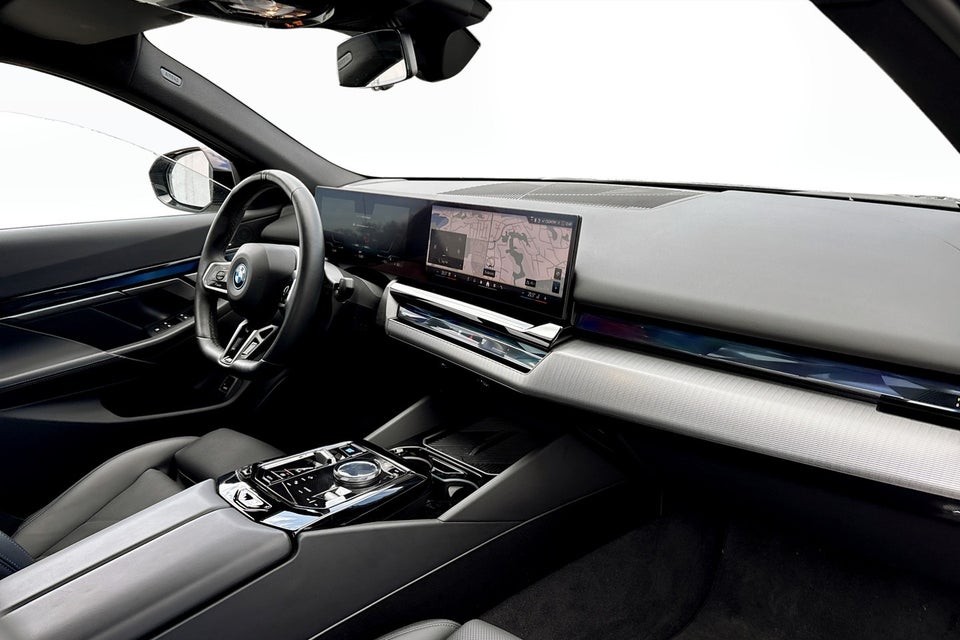 BMW i5 eDrive40 M-Sport 4d