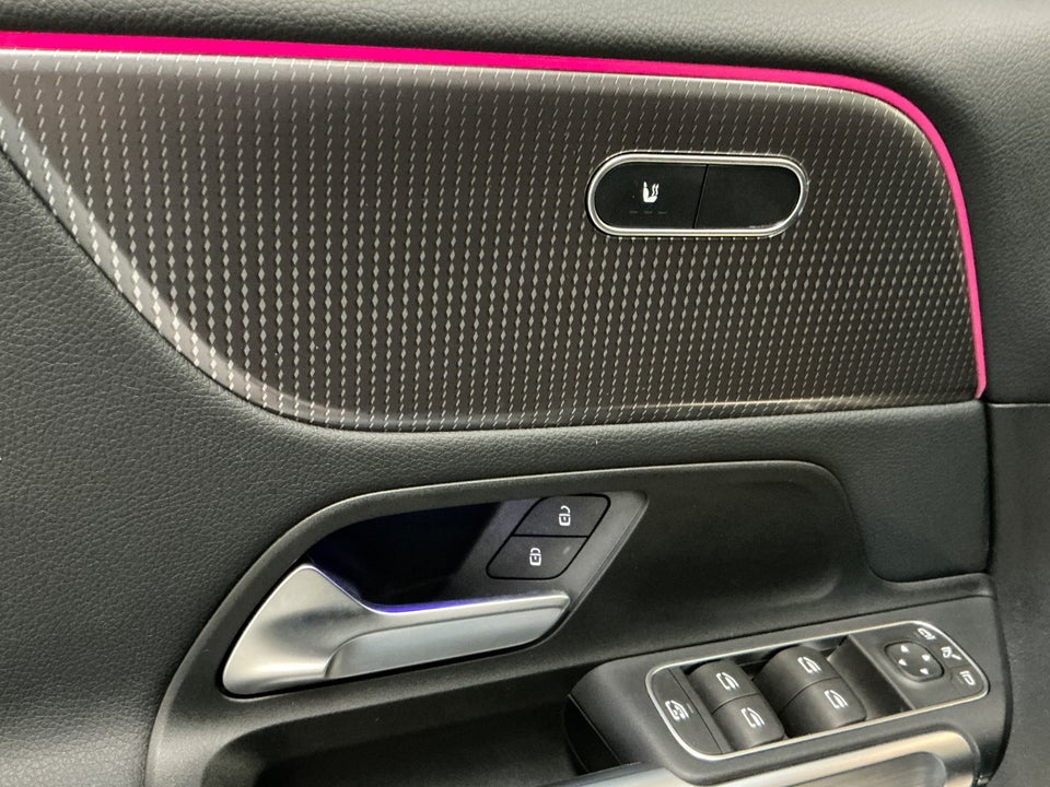 Mercedes EQB250 Progressive 7prs 5d