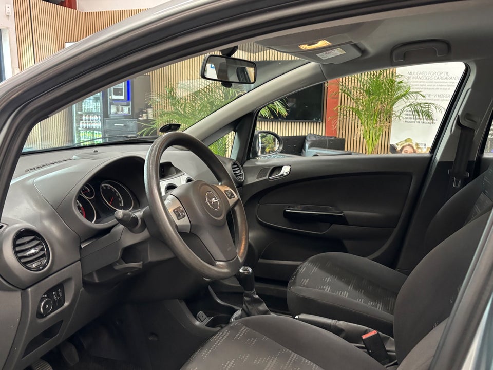 Opel Corsa 1,2 16V Enjoy 5d