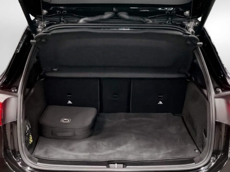 Mercedes EQA250+ Progressive 5d