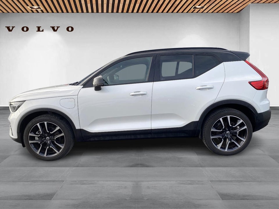 Volvo XC40 1,5 T5 ReCharge Plus Dark aut. 5d