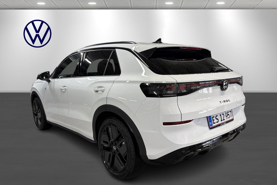 VW T-Roc 1,5 eTSi 150 R-line DSG 5d