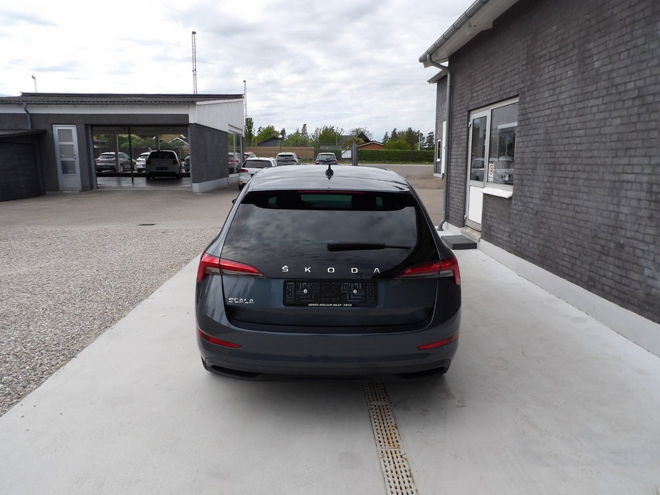 Skoda Scala 1,0 TSi 115 Ambition 5d