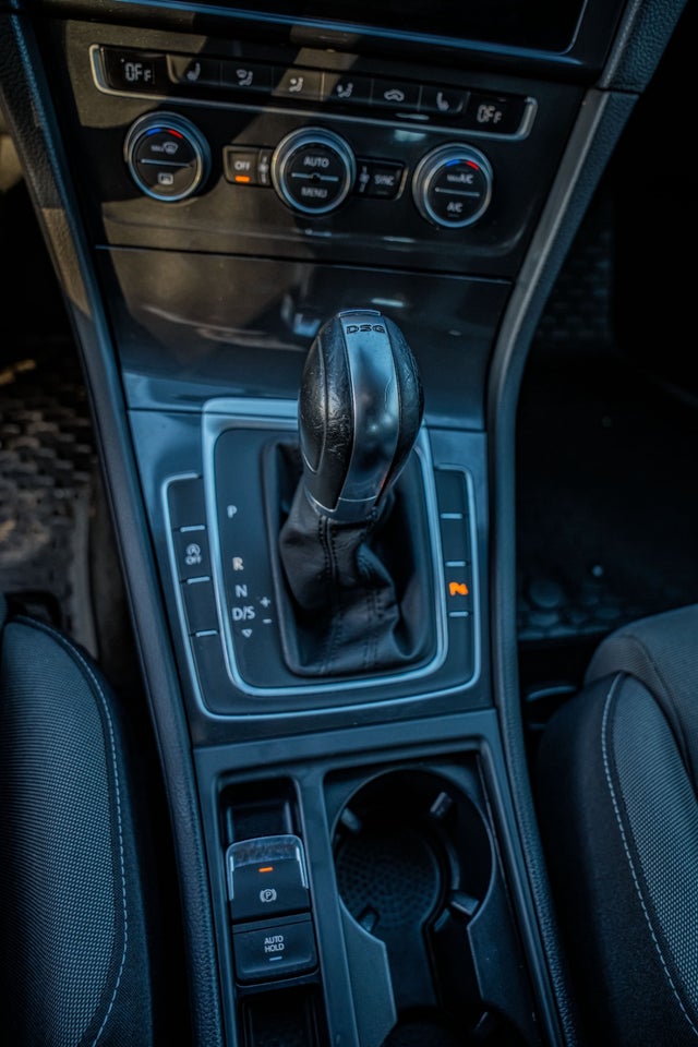 VW Golf VII 1,6 TDi 115 Comfortline DSG 5d