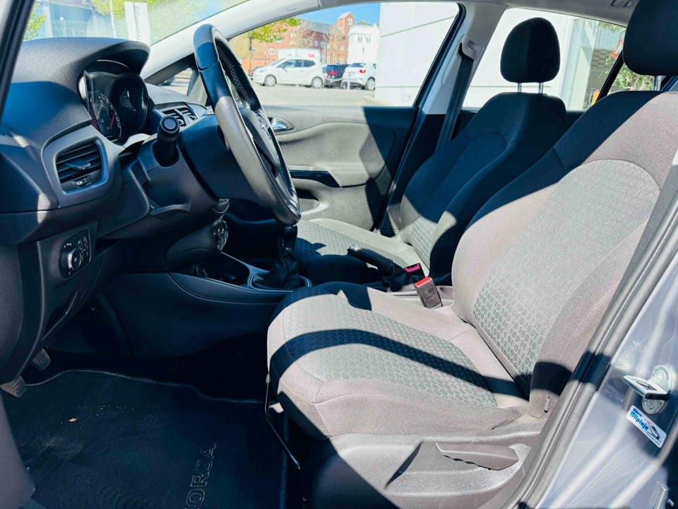 Opel Corsa 1,4 Enjoy 5d