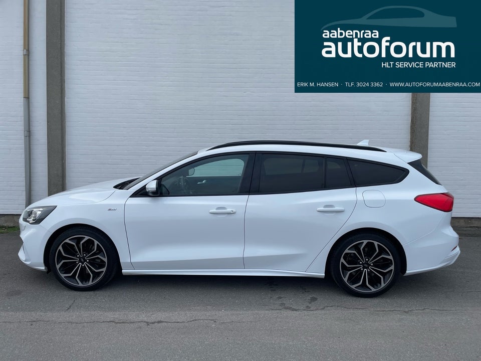 Ford Focus 1,0 EcoBoost ST-Line Business stc. 5d