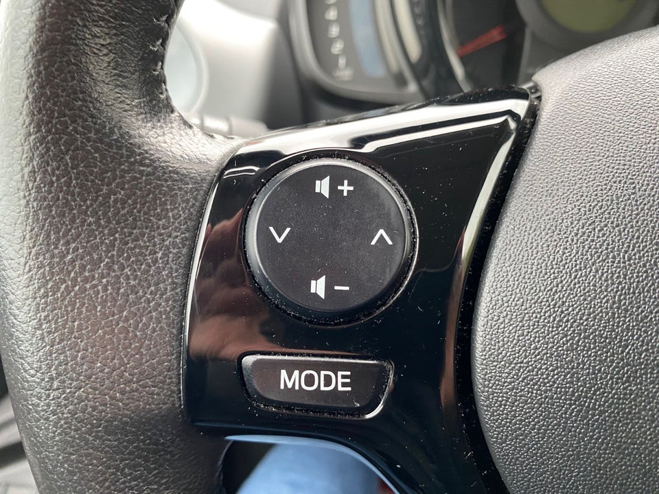 Toyota Aygo 1,0 VVT-i x-press 5d