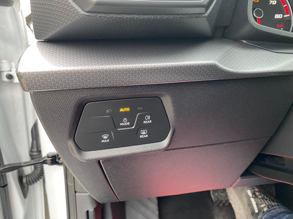 Seat Leon 1,5 eTSi 150 Style Sportstourer DSG 5d