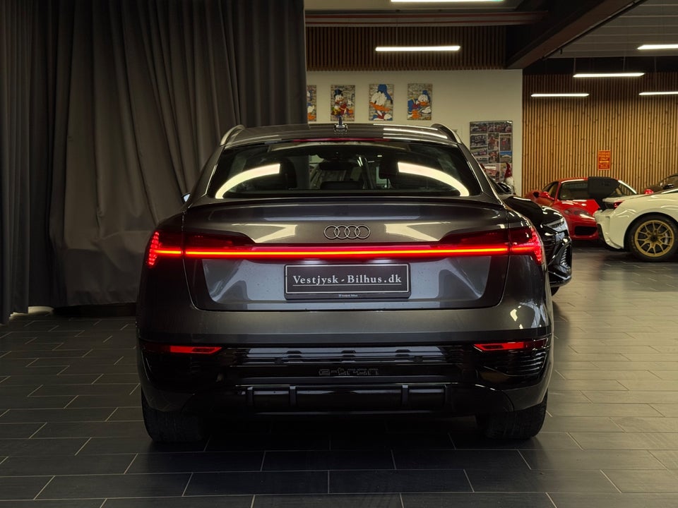 Audi Q8 e-tron 55 S-line Sportback quattro 5d