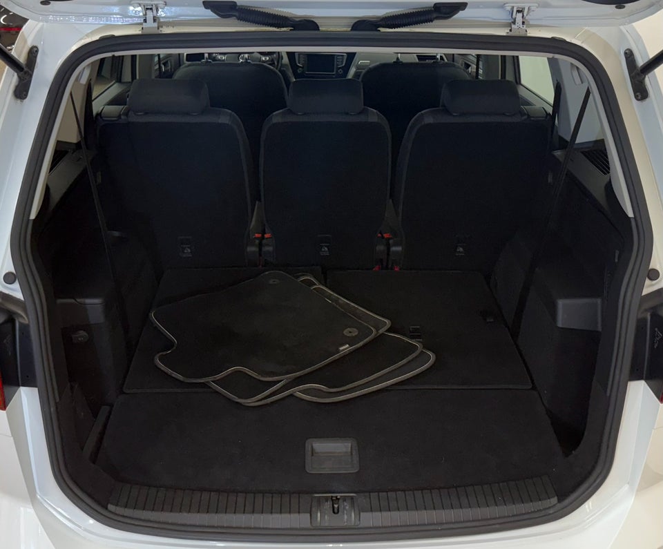 VW Touran 1,2 TSi 110 Trendline 7prs 5d