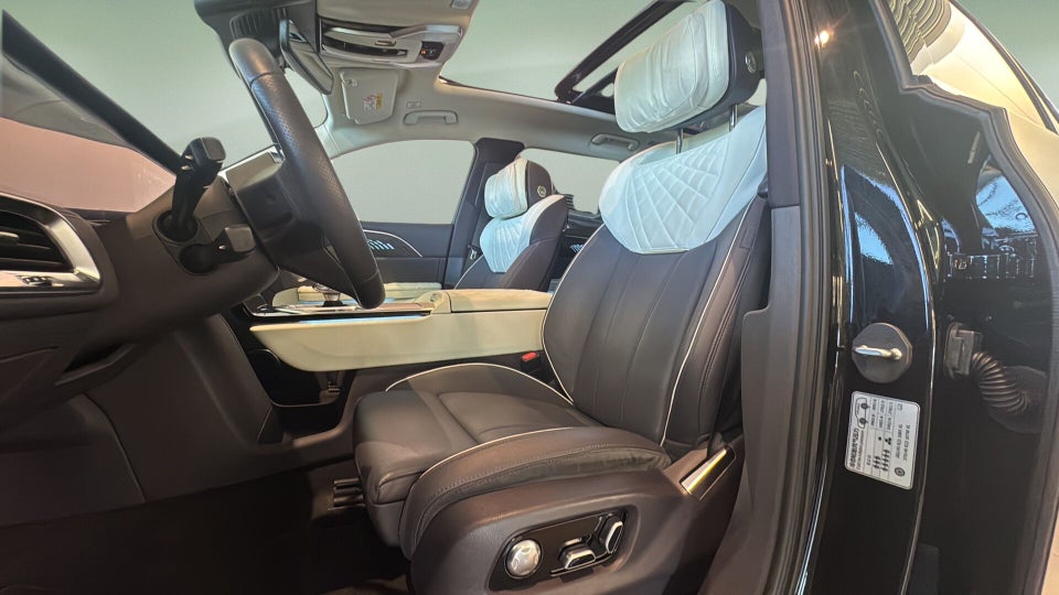 Hongqi E-HS9 120 Exclusive+ 5d