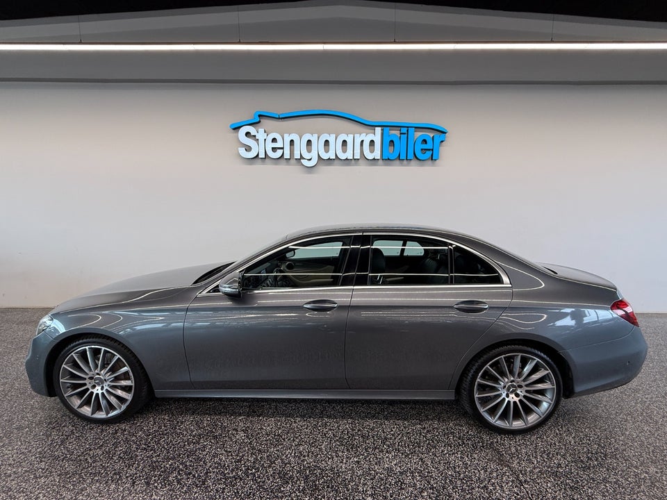 Mercedes E220 d 2,0 AMG Line aut. 4d