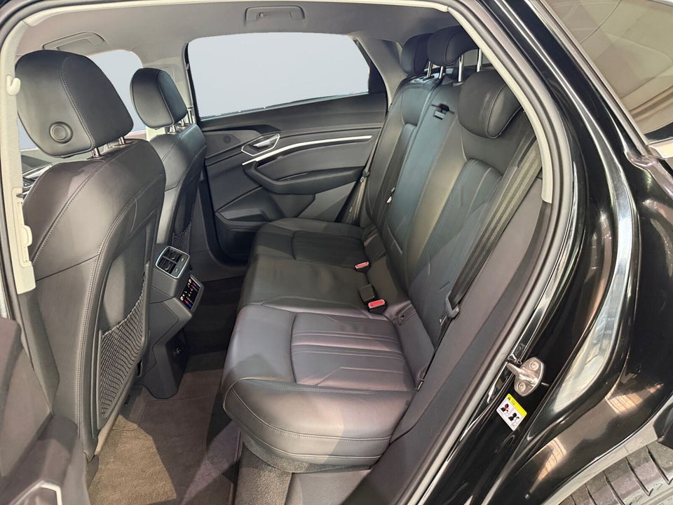 Audi e-tron 55 Advanced Sportback quattro 5d