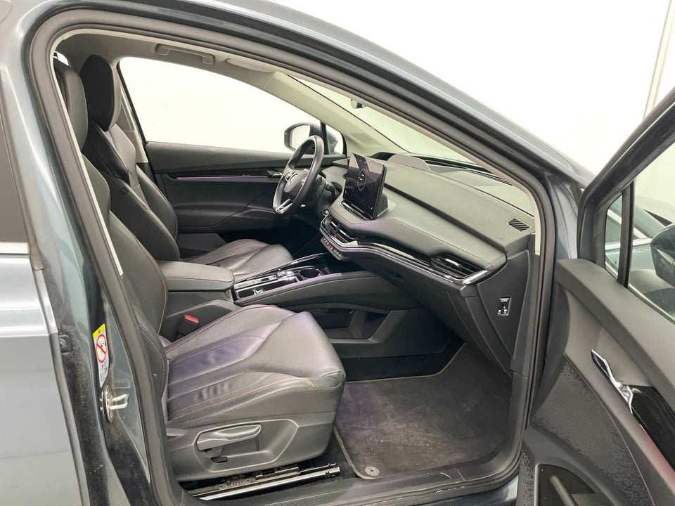 Skoda Enyaq 80 iV Plus Suite 5d