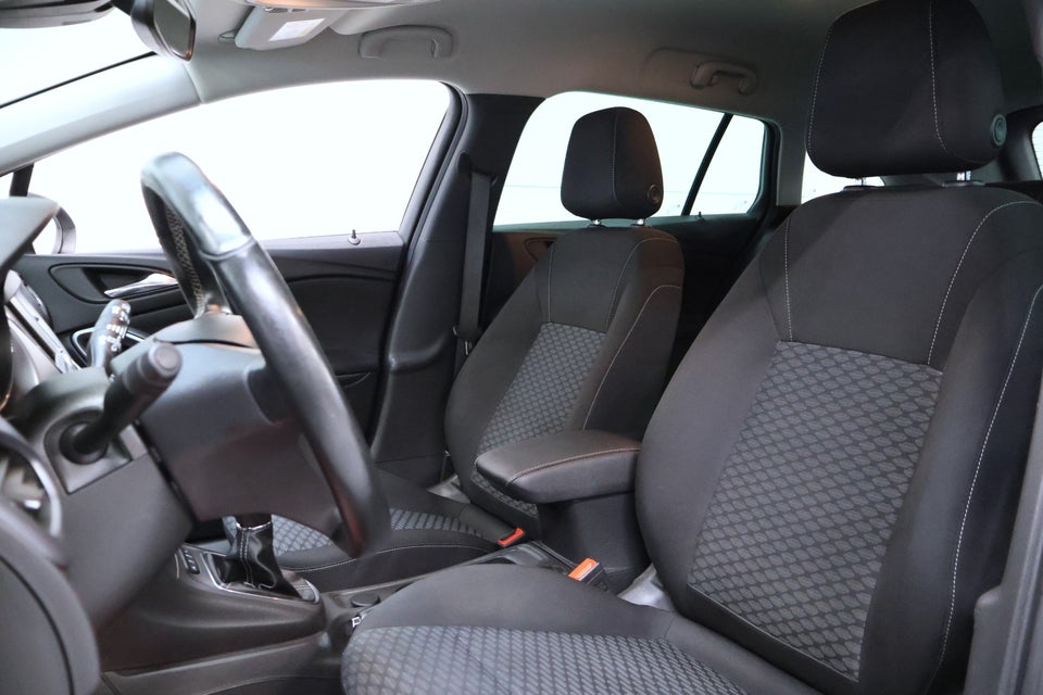 Opel Astra 1,0 T 105 Enjoy Sports Tourer 5d