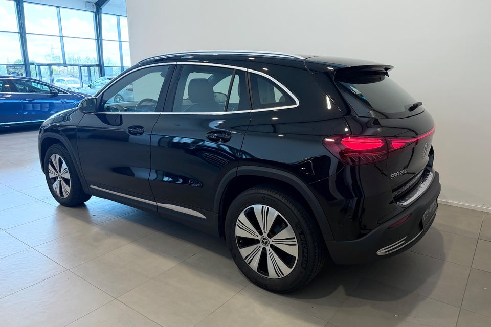 Mercedes EQA250 Progressive 5d