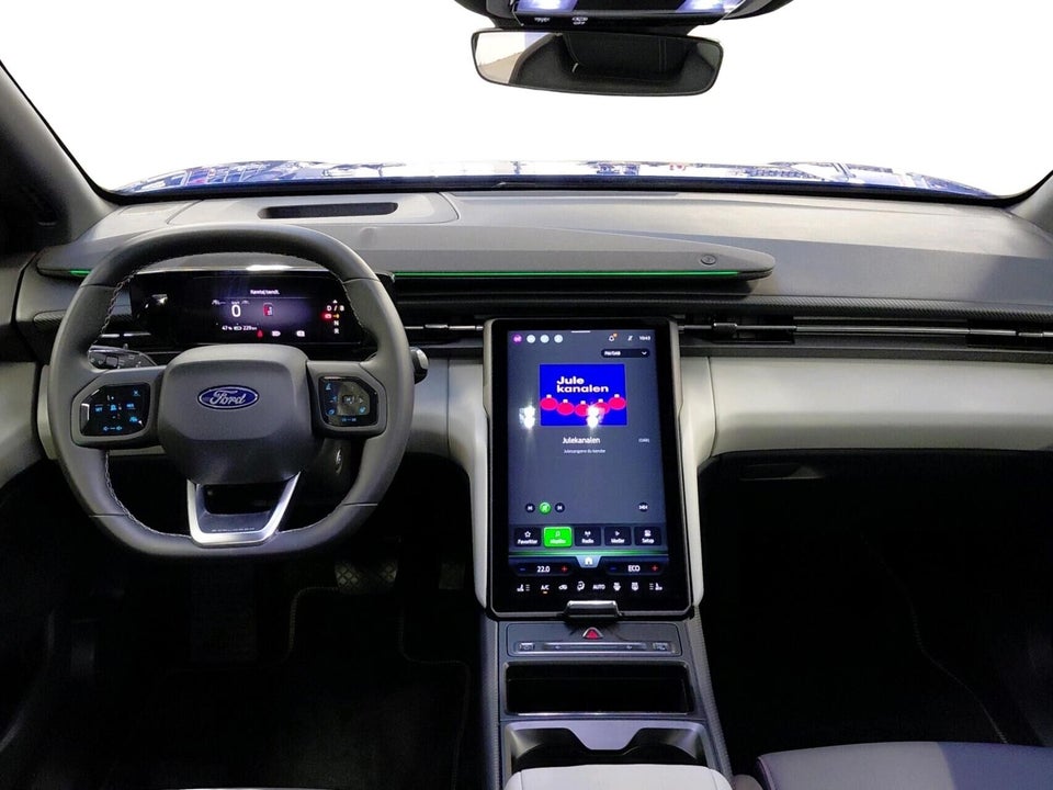 Ford Explorer 79 Premium Extended Range AWD 5d