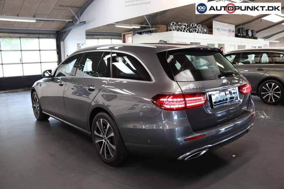 Mercedes E300 de 2,0 Advantage stc. aut. 5d