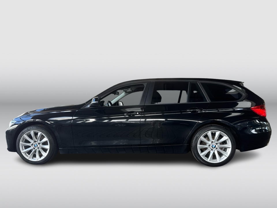 BMW 320d 2,0 Touring aut. 5d